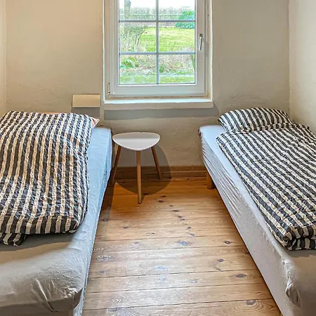 Lovely In With Wifi Ferienhaus